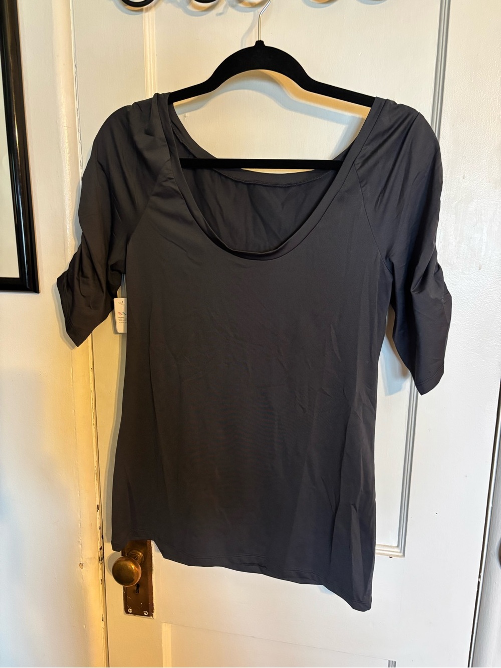 Gap Body Fit- Charcoal Gray